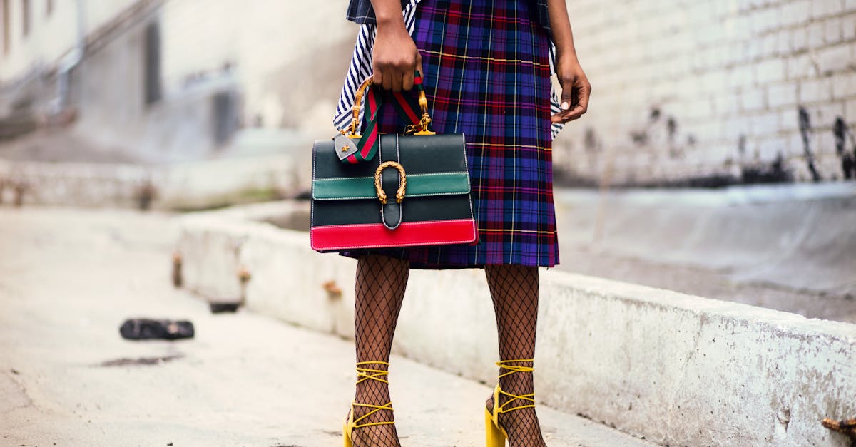 Découvrez la Sélection Tendance de Bas Résille pour Sublimer Votre Style