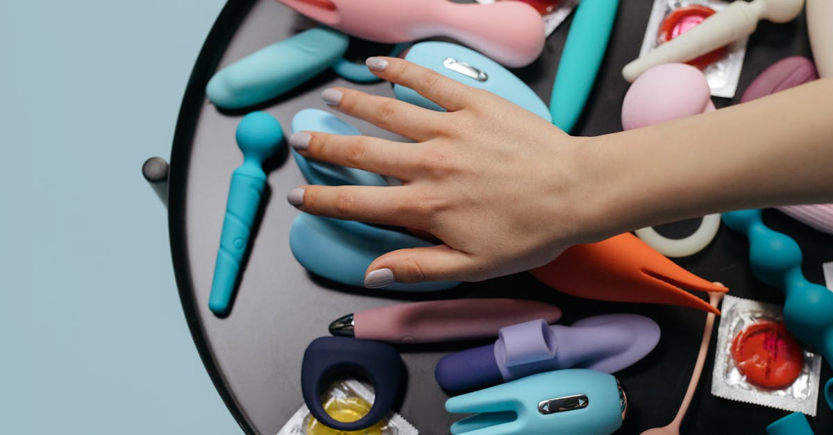 découvrez notre sélection de sex toys pour tous les désirs et toutes les envies. stimulez votre plaisir et explorez de nouvelles sensations dans l'intimité grâce à nos produits de qualité, conçus pour renforcer votre expérience érotique. soyez audacieux, osez le plaisir !