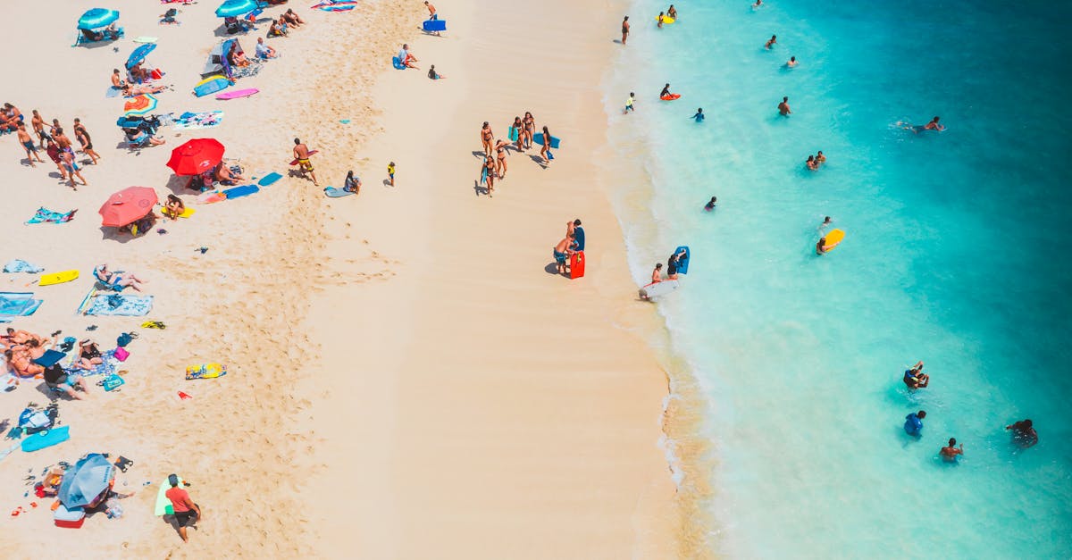 Top 5 des bouées originales pour des moments fun à la plage