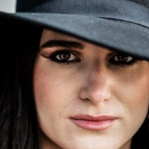 Découvrez les accessoires russes incontournables pour sublimer votre style